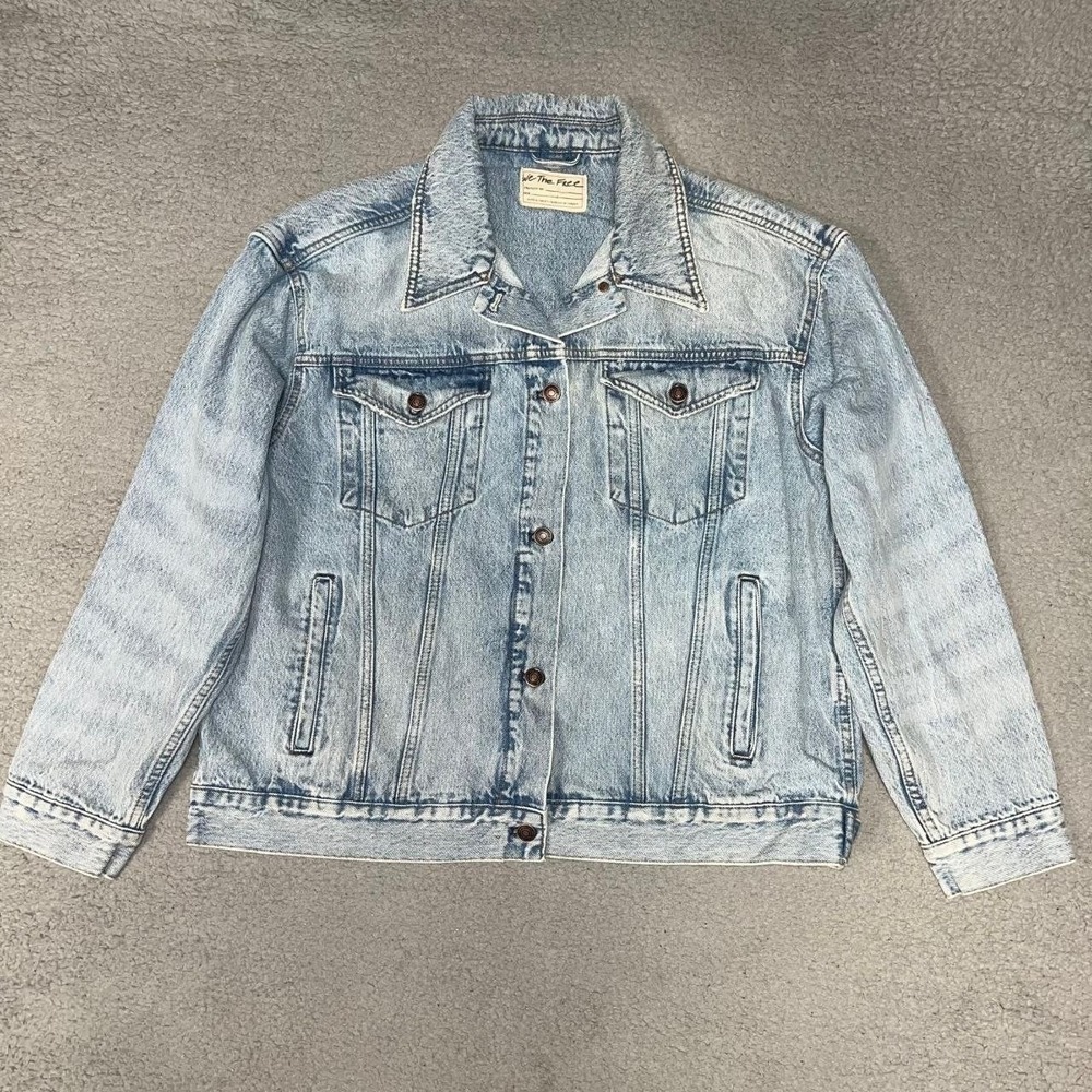 Free People We The Free Jacket Women's Size L‎ Blue Copper Buttons Denim Trucker